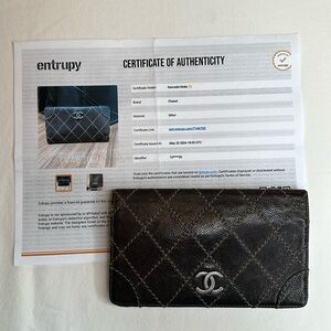 CHANEL Vintage Wallet Brown Leather COAEntrupy
Condition: Used photos. ThankYou.